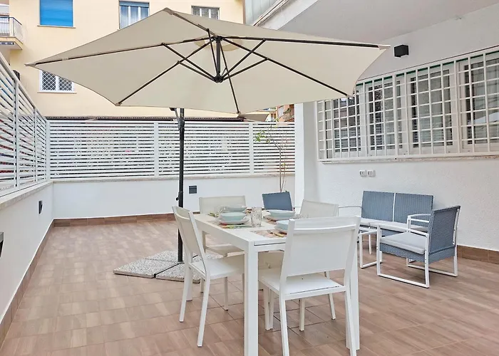 Boutique Con Ampia Terrazza - Citta Del Vaticano * Rzym